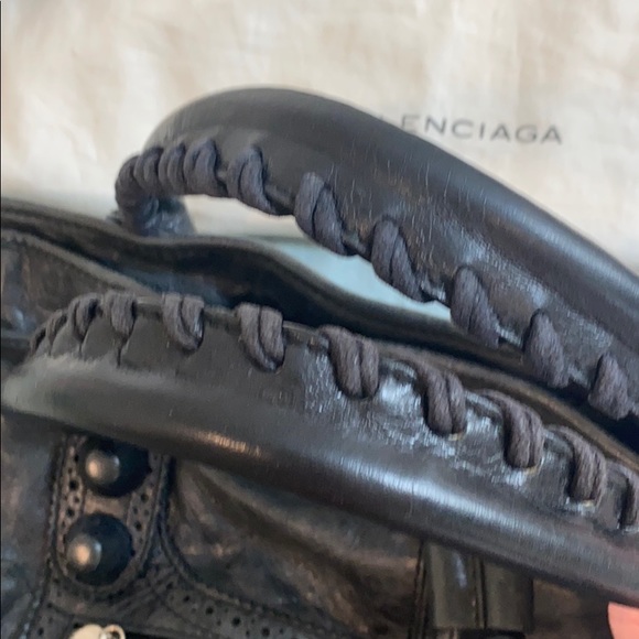 Balenciaga Pompon 2 DAY LISTING - Picture 12 of 14